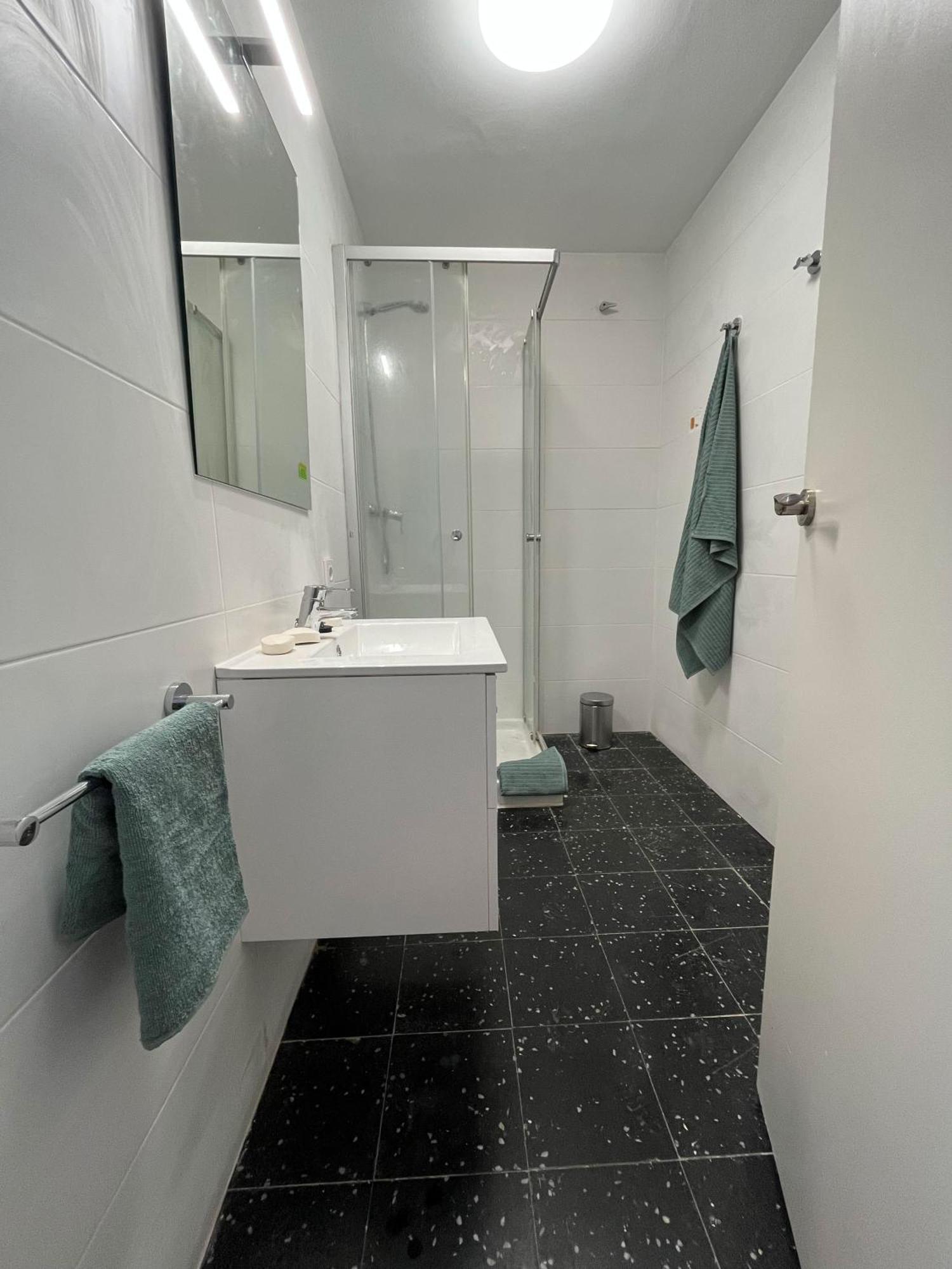 Appartamento Valde Housing / Paradisiaca Costa Brava Con Garaje *